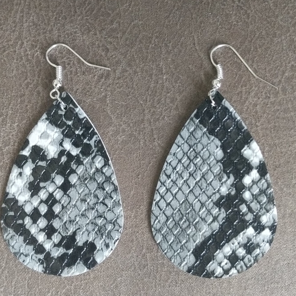 Jewelry - 2/$20 snake skin faux leather earrings